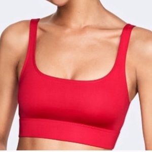 Z06 NWT Victoria’s Secret Scoop SportsBra Red Small